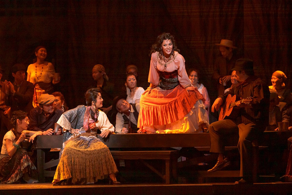 Carmen-Gallery-Large01