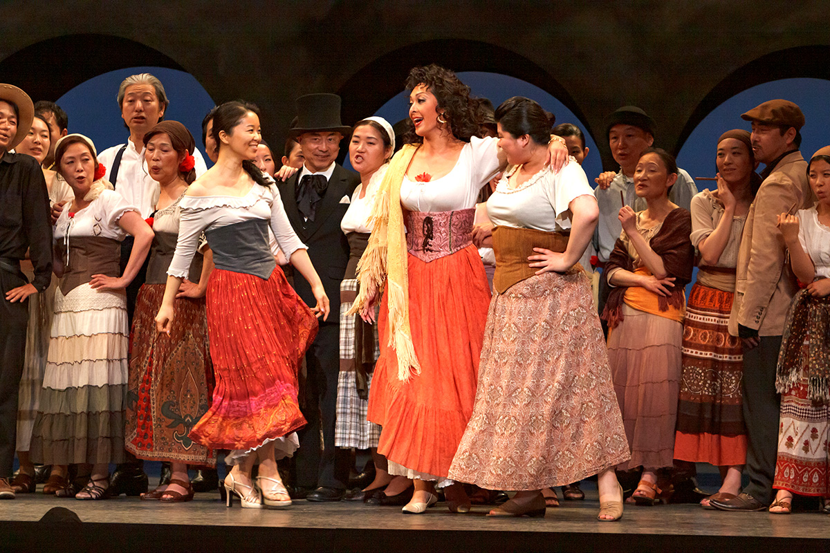 Carmen-Gallery-Large02